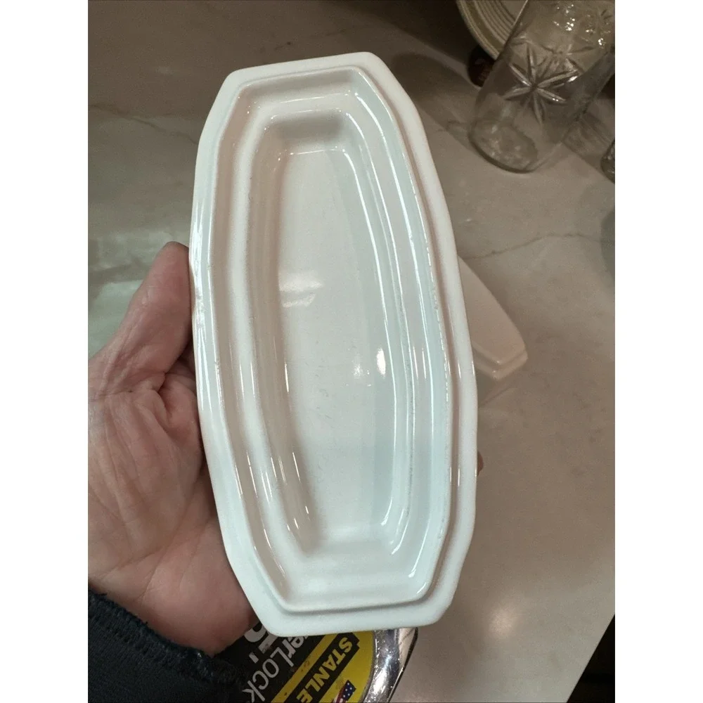 Pfaltzgraff Heritage White Stoneware Stick Butter Dish‎  with lid Vintage